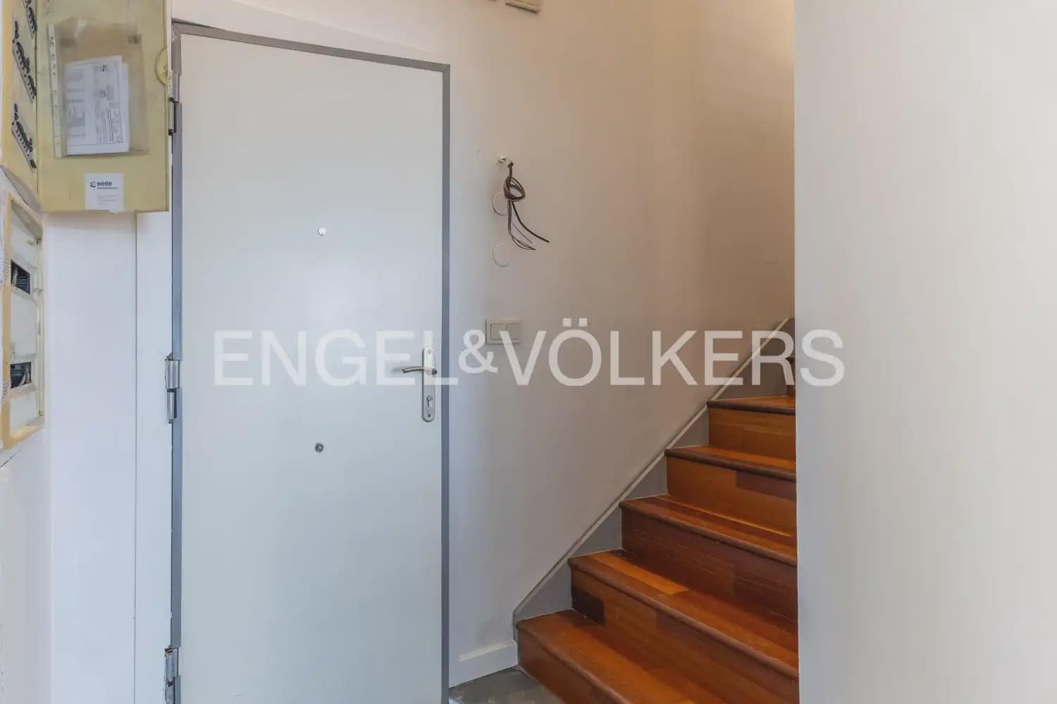 1 slaapkamer Flat te huur in Xirivella met zwembad garage - € 1.200 (Ref: 9897502)
