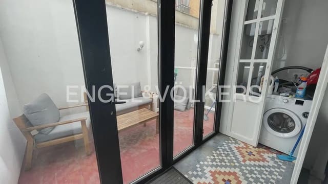 2 quarto Apartamento para arrendar em Arrancapins, Valência cidade - 1 600 € (Ref: 9897504)