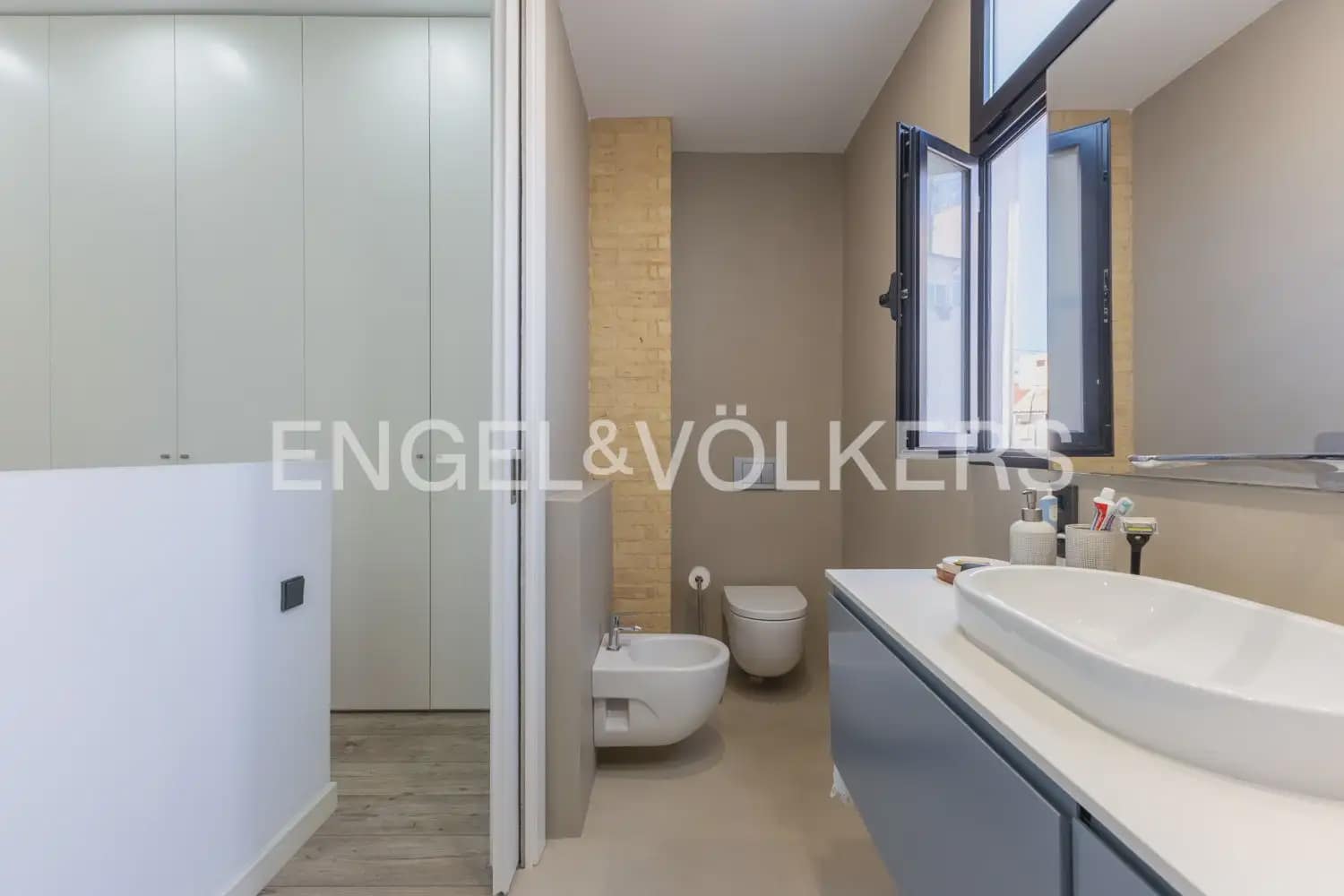 2 makuuhuone Asunto myytävänä paikassa Valencia kaupunki - 530 000 € (Ref: 9897505)