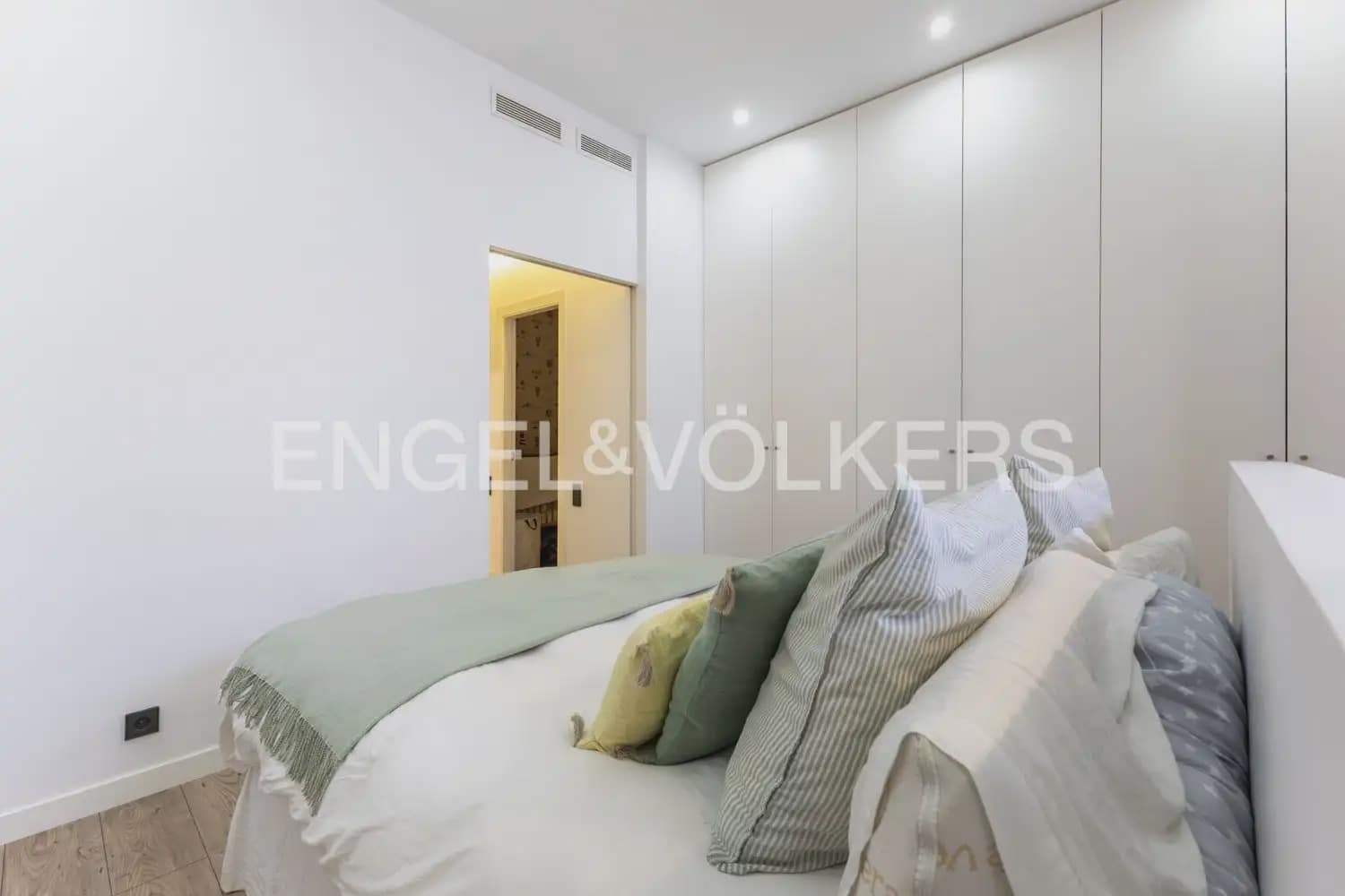 2 makuuhuone Asunto myytävänä paikassa Valencia kaupunki - 530 000 € (Ref: 9897505)