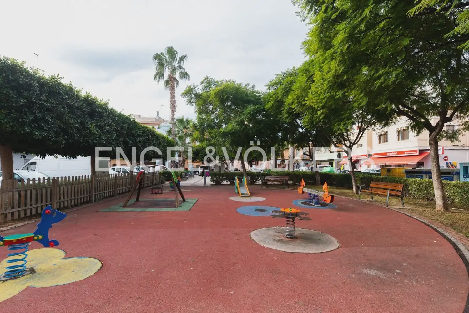 2 bedroom Flat for rent in Sagunto / Sagunt - € 820 (Ref: 9897508)