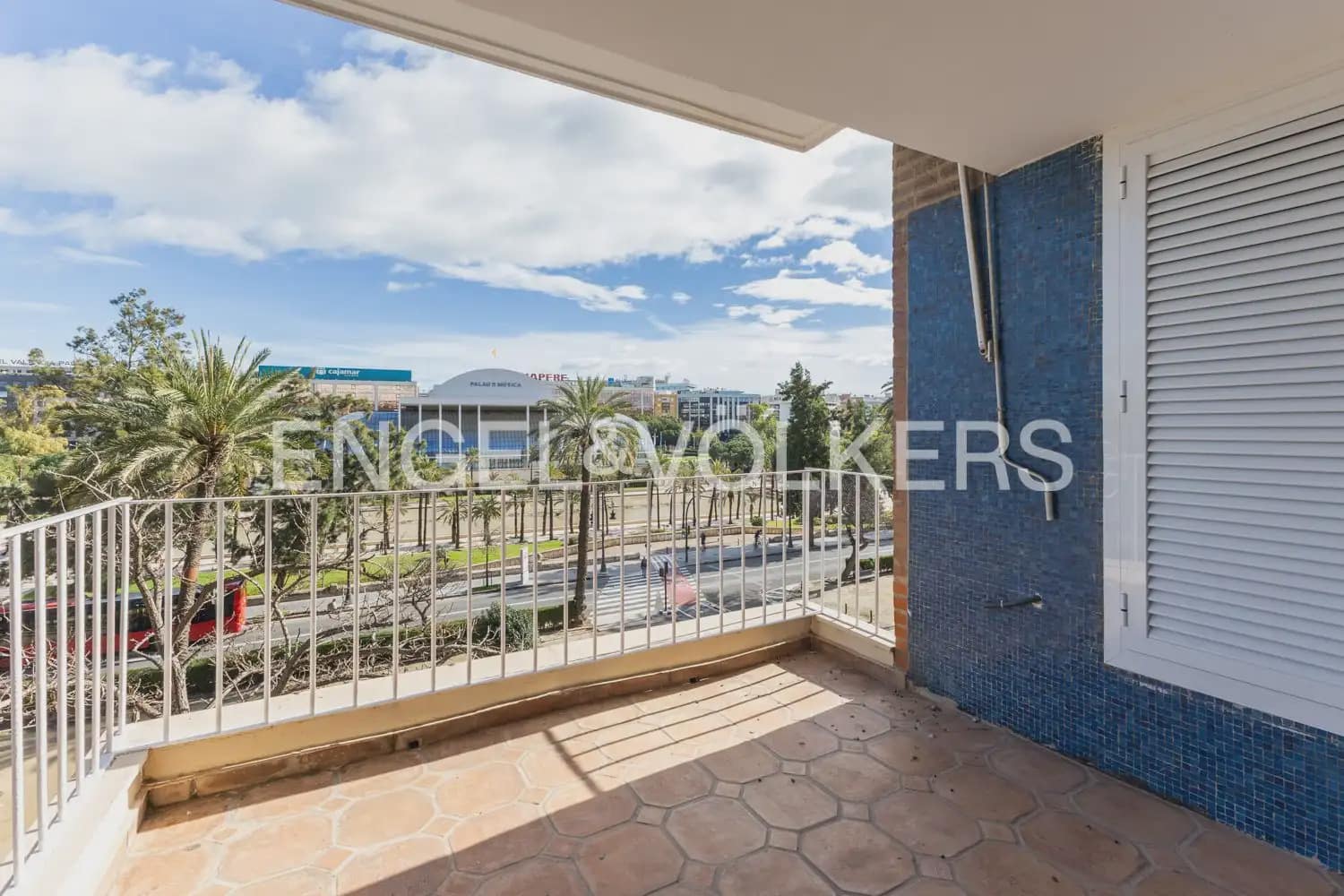 4 Zimmer Wohnung zu vermieten in Valencia Stadt mit Garage - 2.500 € (Ref: 9897509)