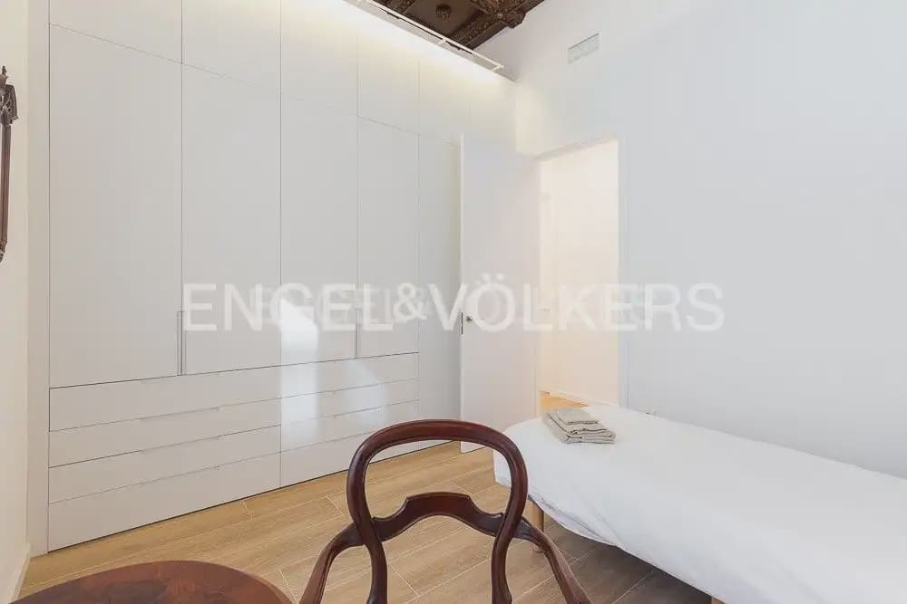 3 Zimmer Wohnung zu vermieten in Valencia Stadt - 3.900 € (Ref: 9897510)