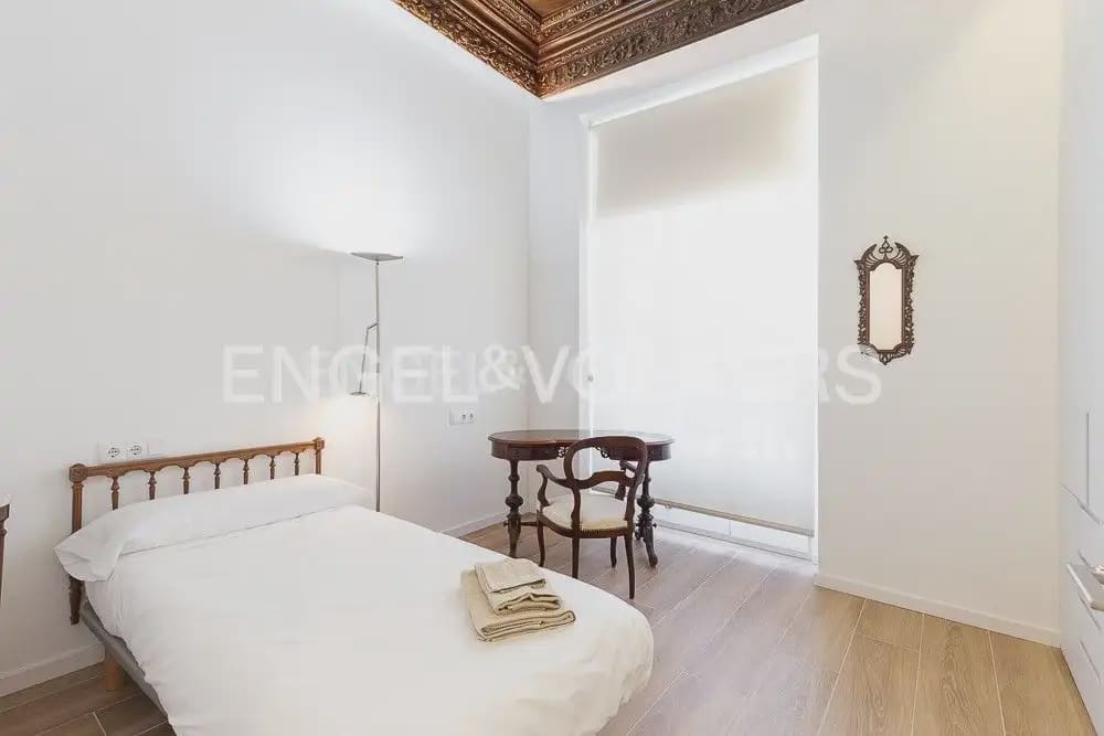 3 Zimmer Wohnung zu vermieten in Valencia Stadt - 3.900 € (Ref: 9897510)