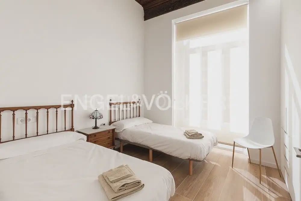 3 Zimmer Wohnung zu vermieten in Valencia Stadt - 3.900 € (Ref: 9897510)