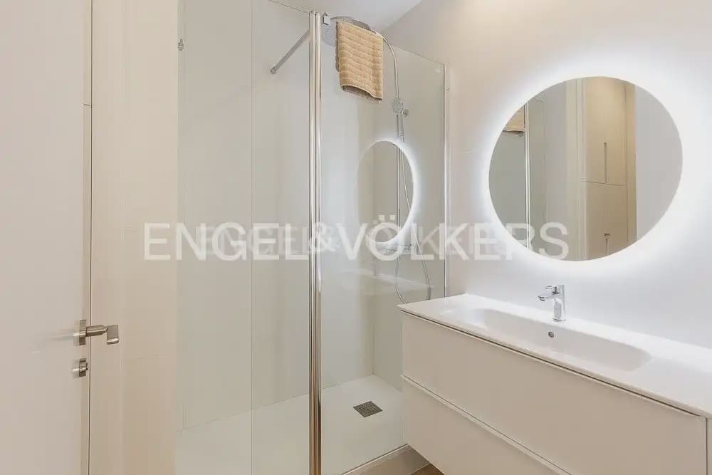 3 Zimmer Wohnung zu vermieten in Valencia Stadt - 3.900 € (Ref: 9897510)