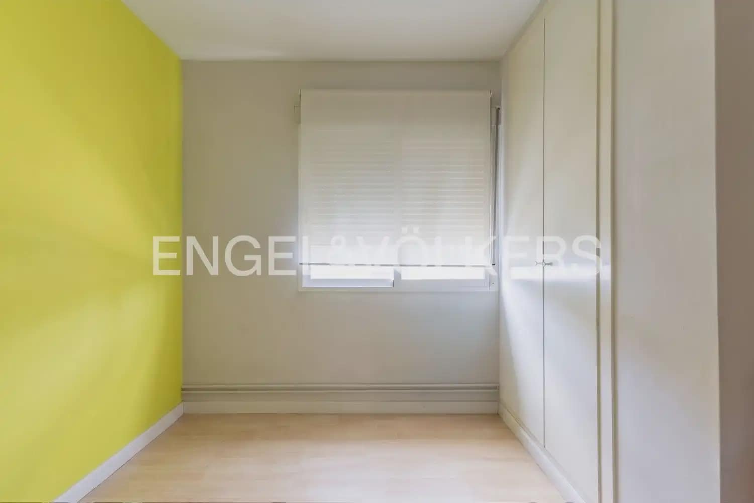 2 sovrum Lägenhet till salu i Valencia stad med garage - 355 000 € (Ref: 9897517)