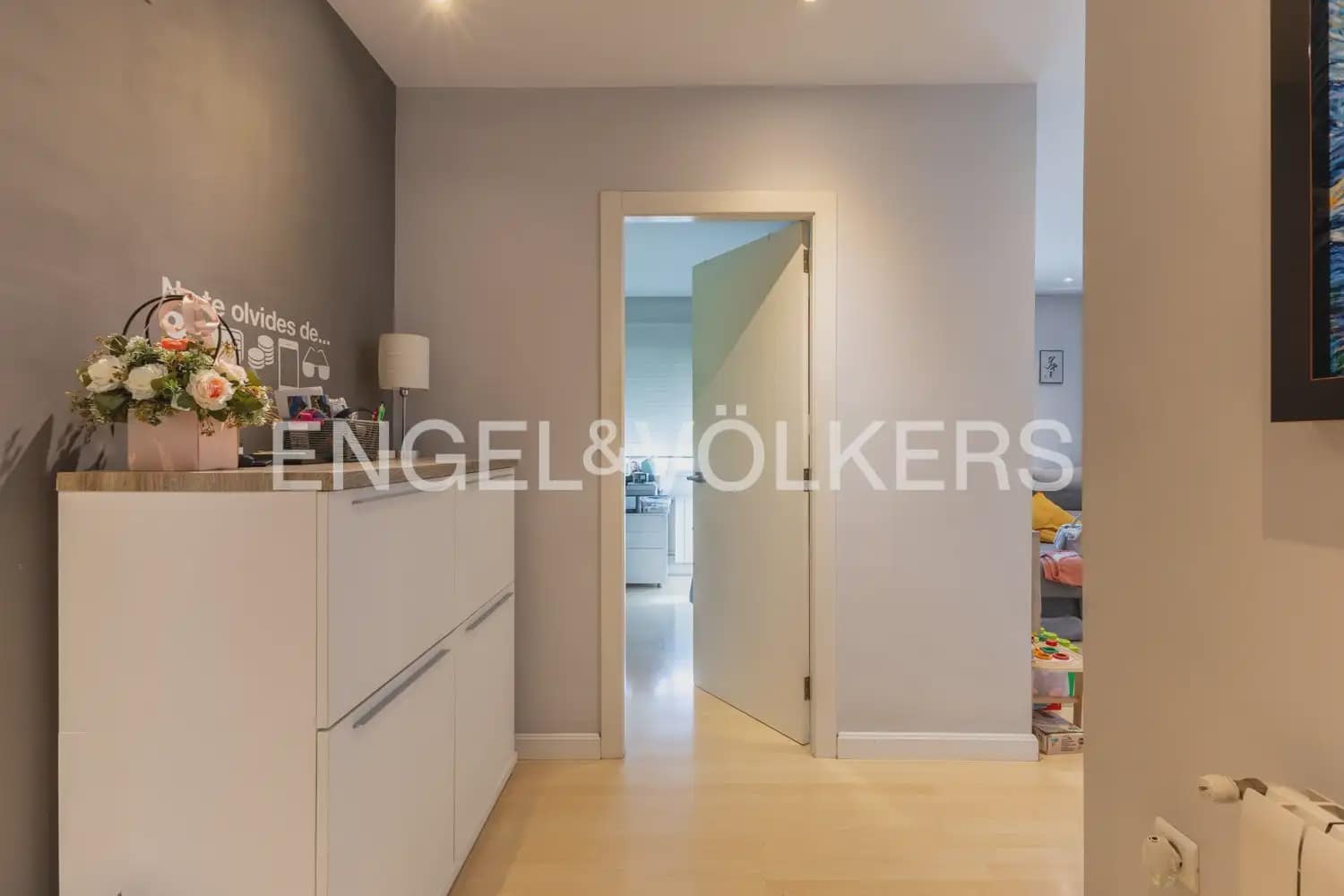 2 sovrum Lägenhet till salu i Valencia stad med garage - 355 000 € (Ref: 9897517)