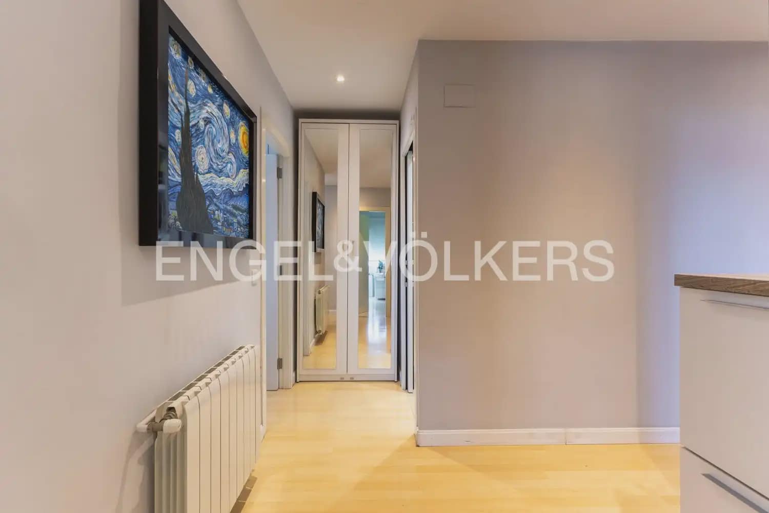 2 sovrum Lägenhet till salu i Valencia stad med garage - 355 000 € (Ref: 9897517)