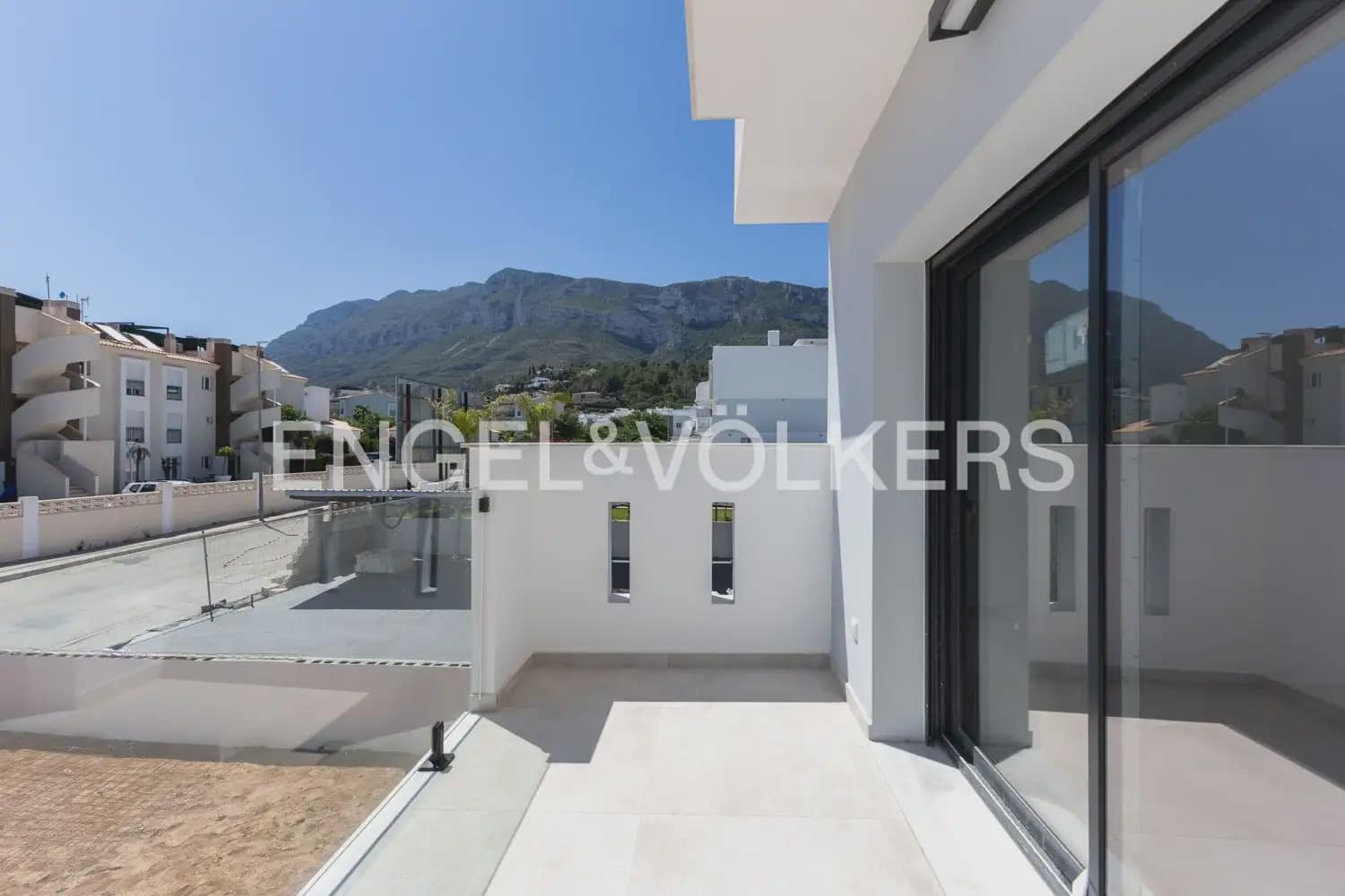 1 Zimmer Wohnung zu verkaufen in Denia mit Pool - 239.000 € (Ref: 9897521)