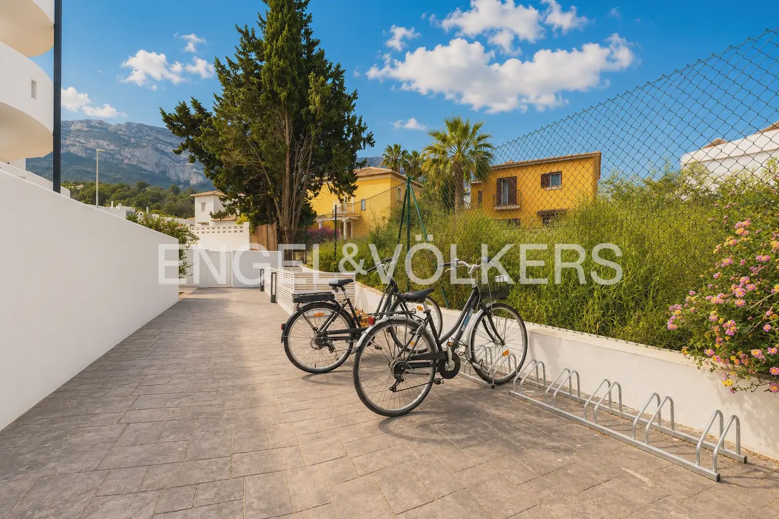 1 Zimmer Wohnung zu verkaufen in Denia mit Pool - 239.000 € (Ref: 9897521)