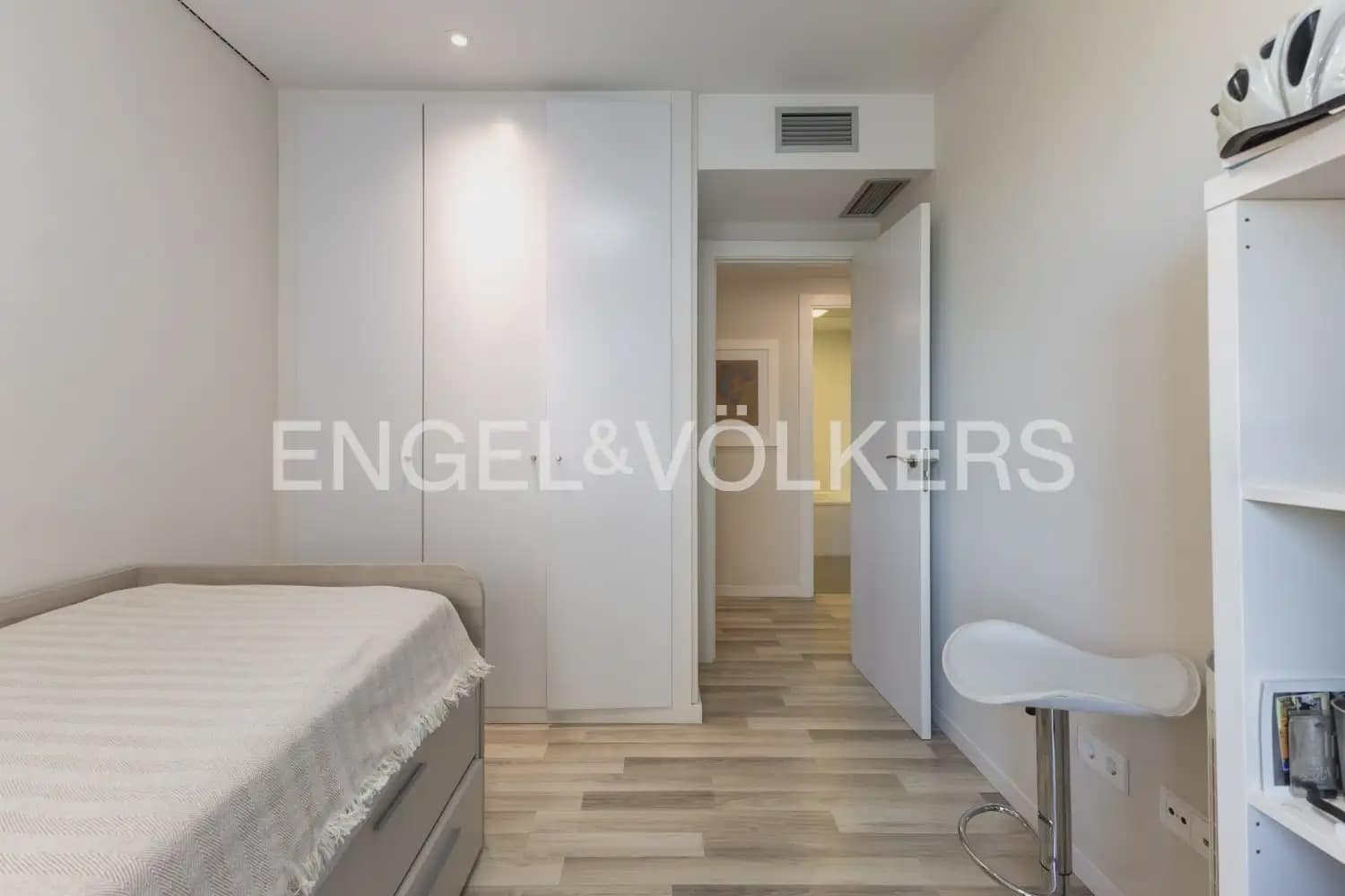 Piso de 3 habitaciones en València ciudad en venta con piscina garaje - 795.000 € (Ref: 9897522)