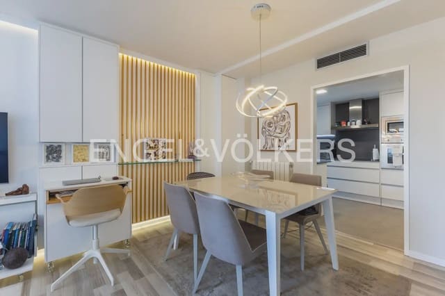 Piso de 3 habitaciones en Ciutat de les Arts i de les Ciencies, València ciudad en venta con piscina garaje - 795.000 € (Ref: 9897522)