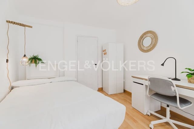 4 slaapkamer Flat te huur in El Grau, Valencia stad - € 2.000 (Ref: 9897523)