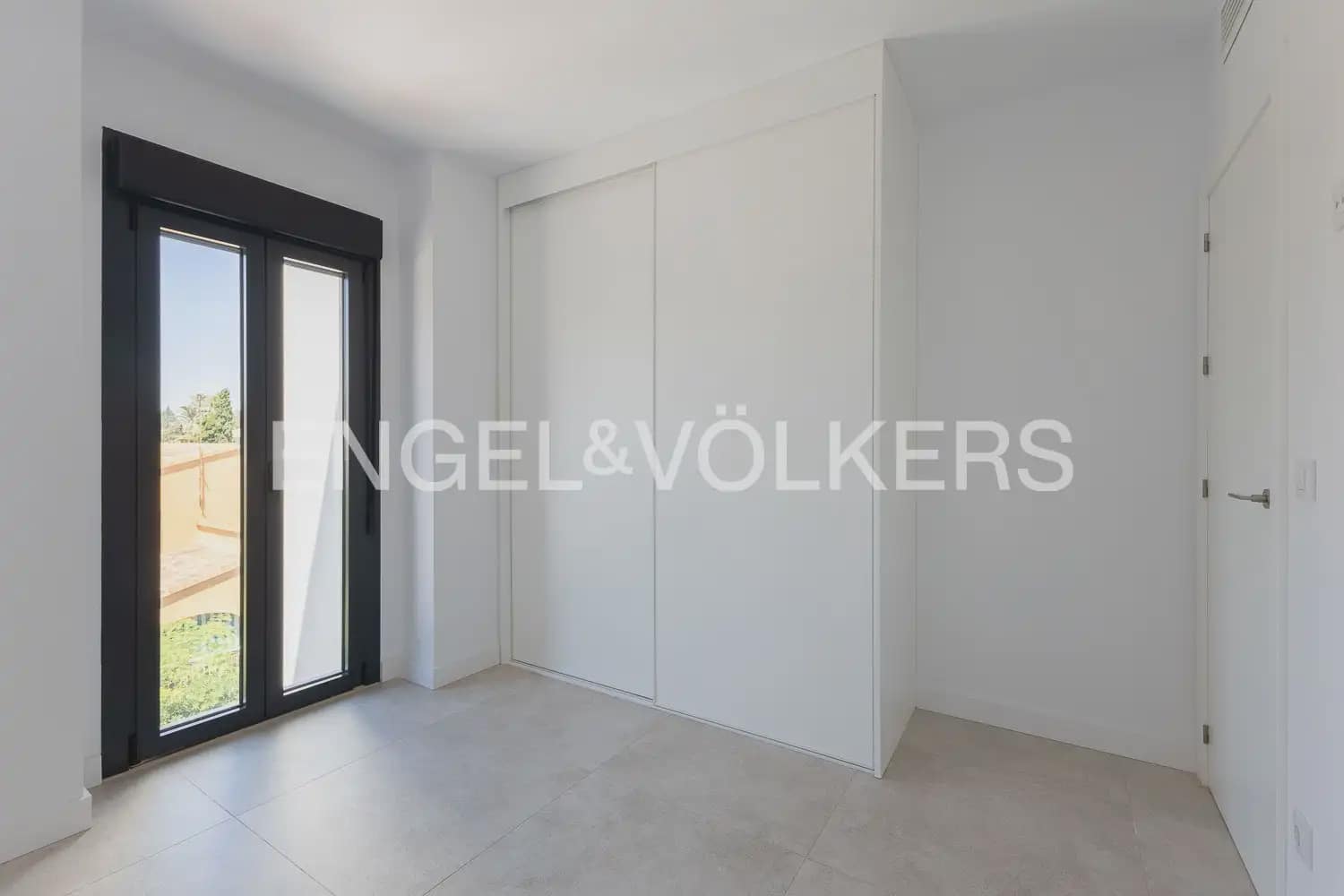 2 makuuhuone Asunto myytävänä paikassa Denia mukana uima-altaan - 349 000 € (Ref: 9897524)