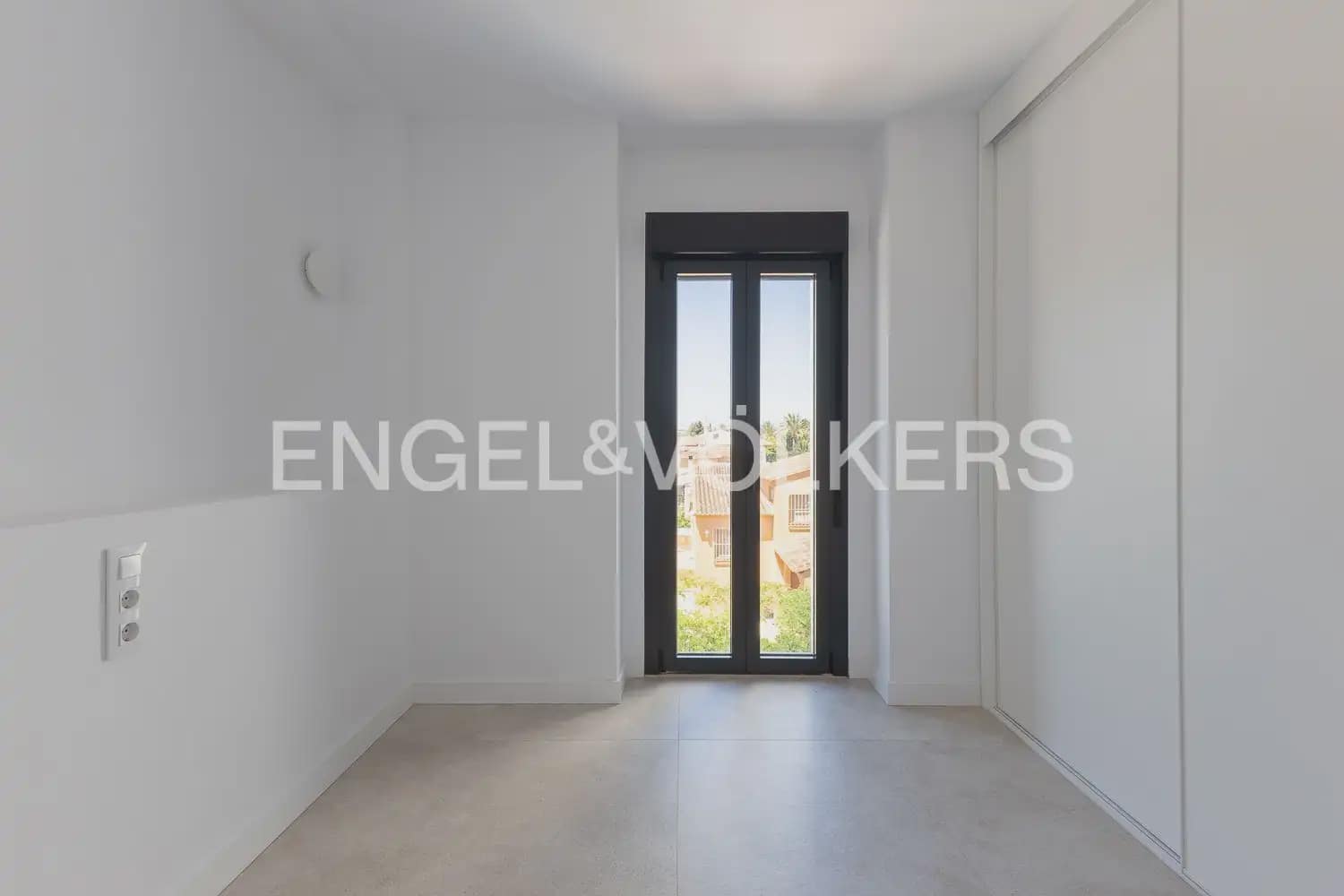 2 makuuhuone Asunto myytävänä paikassa Denia mukana uima-altaan - 349 000 € (Ref: 9897524)