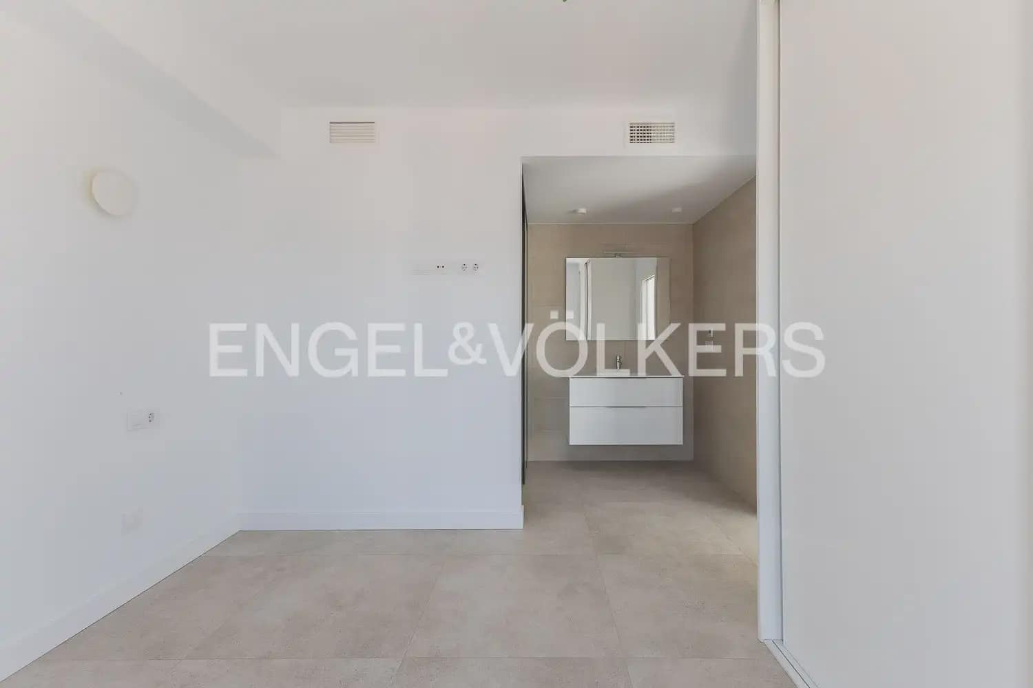 2 makuuhuone Asunto myytävänä paikassa Denia mukana uima-altaan - 349 000 € (Ref: 9897524)