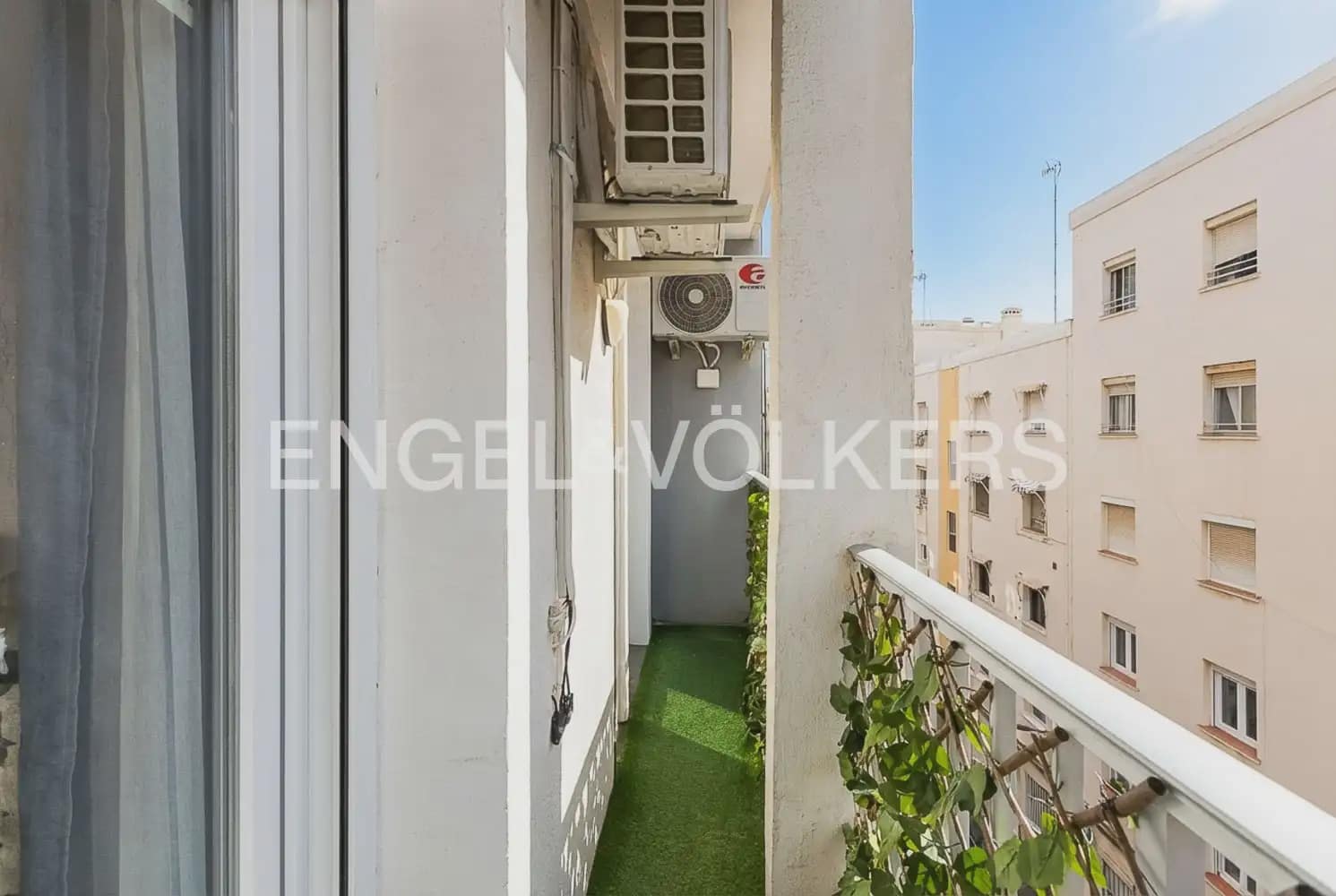 2 Zimmer Wohnung zu verkaufen in Valencia Stadt - 220.000 € (Ref: 9897525)