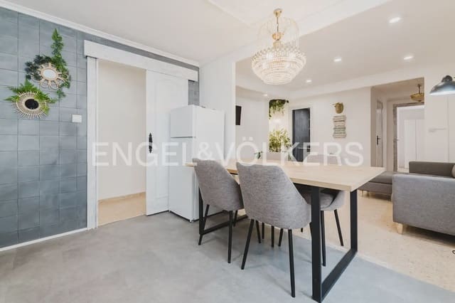 Piso de 4 habitaciones en Betero, València ciudad en alquiler - 2.000 € (Ref: 9897526)