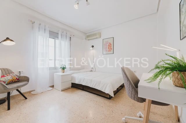 Piso de 4 habitaciones en Betero, València ciudad en alquiler - 2.000 € (Ref: 9897526)