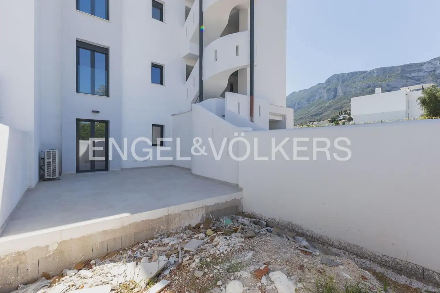 2 soveværelse Lejlighed til salg i Denia med swimmingpool garage - € 369.000 (Ref: 9897527)