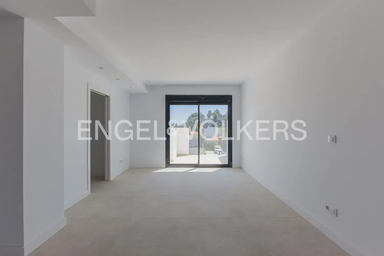2 Zimmer Wohnung zu verkaufen in Denia mit Pool - 349.000 € (Ref: 9897528)