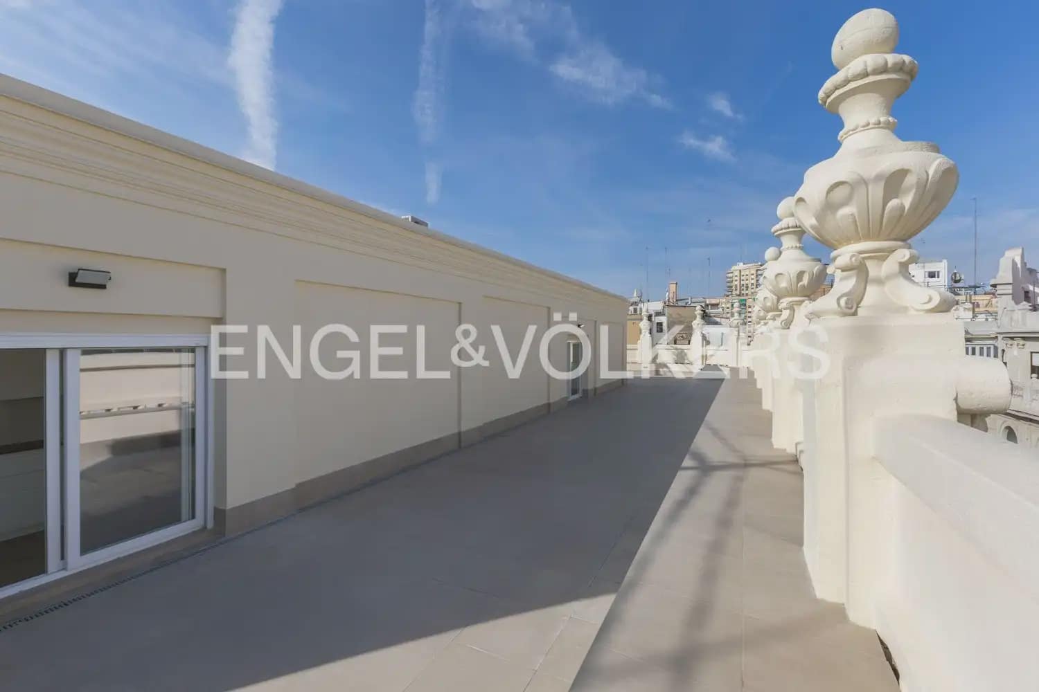 4 Zimmer Wohnung zu vermieten in Valencia Stadt - 10.000 € (Ref: 9897529)