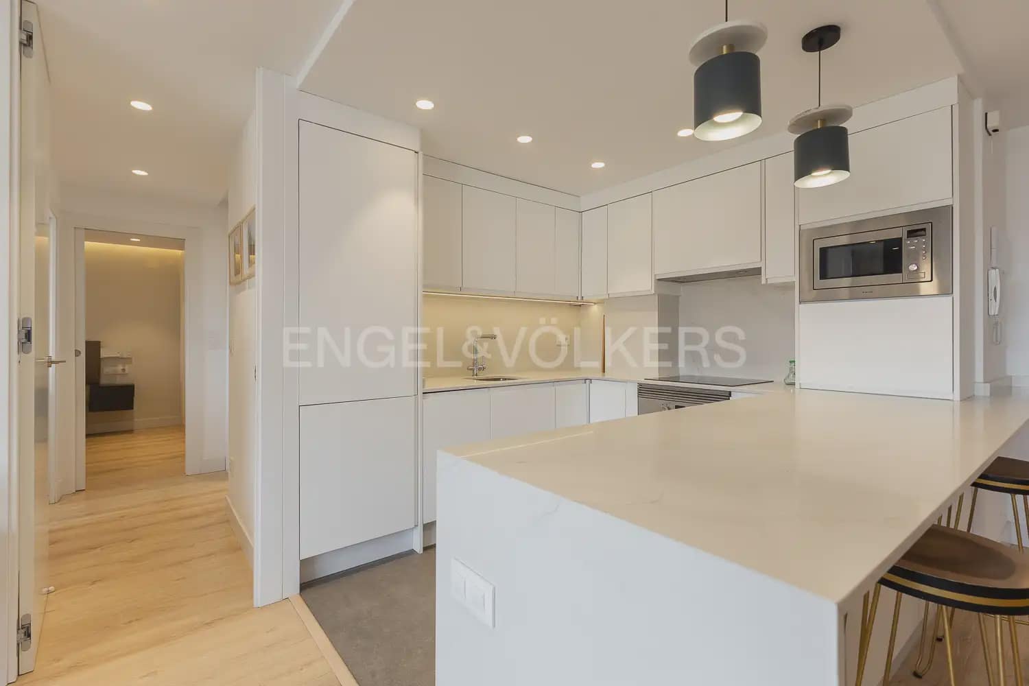 2 camera da letto Appartamento da affittare in Valencia citta con garage - 1.600 € (Rif: 9897530)