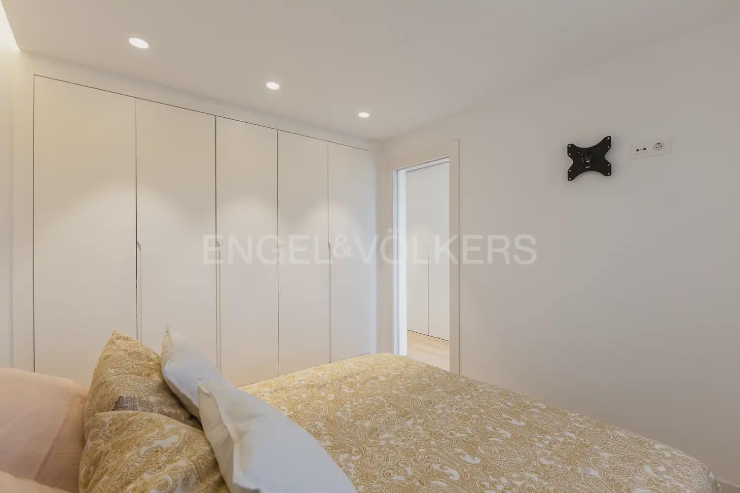2 camera da letto Appartamento da affittare in Valencia citta con garage - 1.600 € (Rif: 9897530)