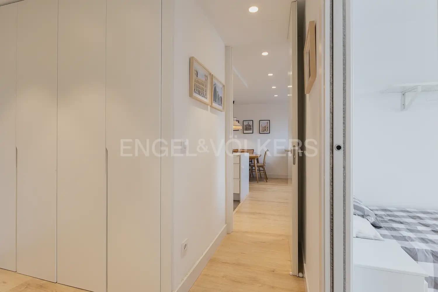 2 camera da letto Appartamento da affittare in Valencia citta con garage - 1.600 € (Rif: 9897530)