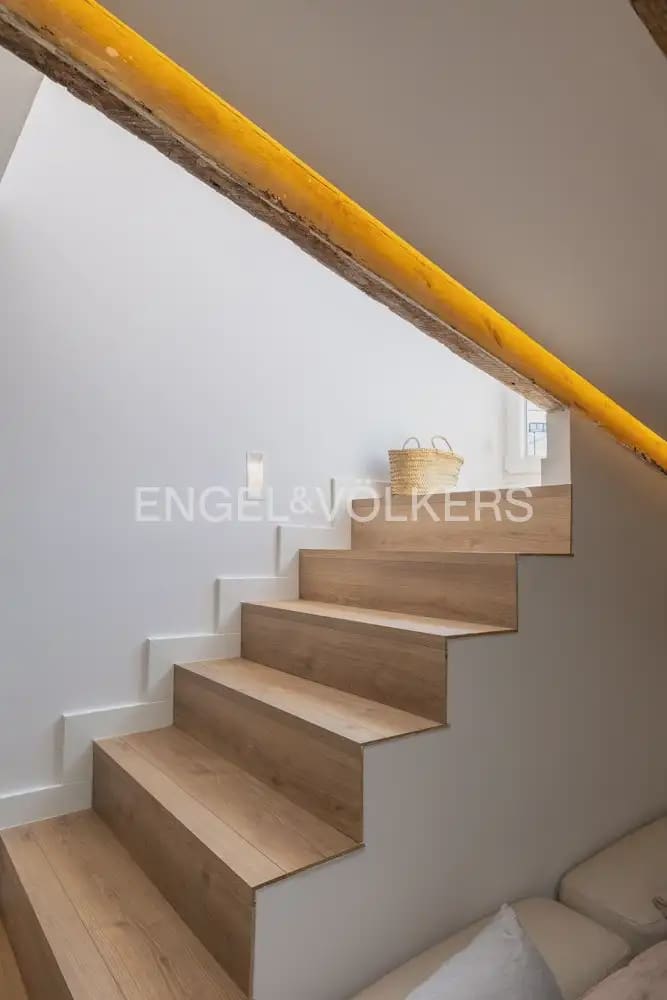 2 slaapkamer Flat te huur in Valencia stad - € 2.600 (Ref: 9897534)