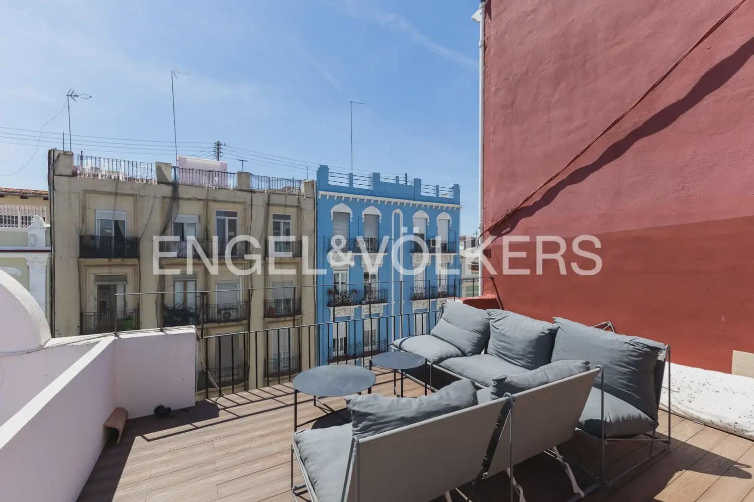 2 slaapkamer Flat te huur in Valencia stad - € 2.600 (Ref: 9897534)