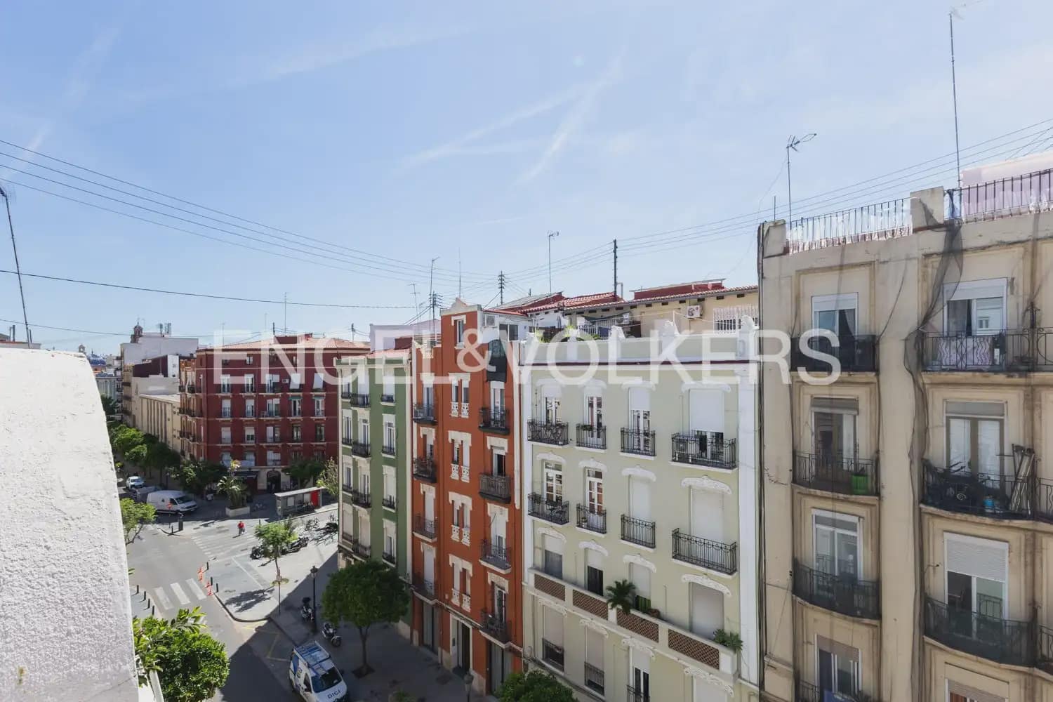 2 slaapkamer Flat te huur in Valencia stad - € 2.600 (Ref: 9897534)