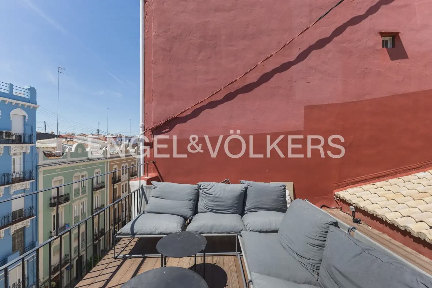 2 slaapkamer Flat te huur in Valencia stad - € 2.600 (Ref: 9897534)