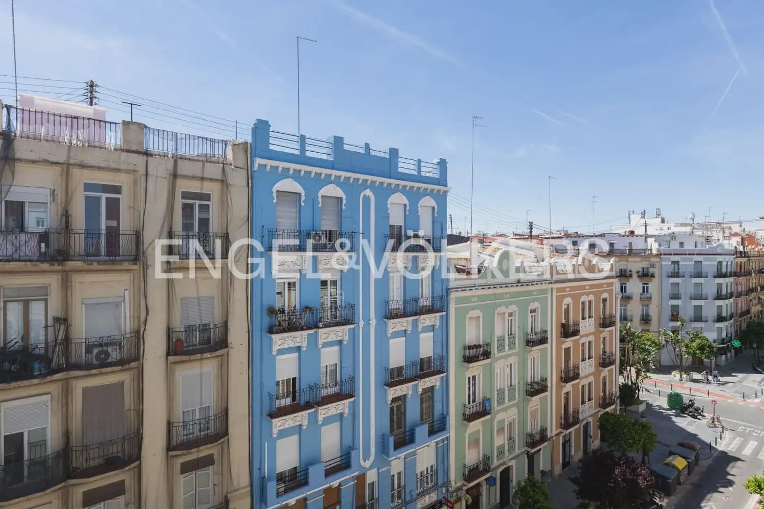 2 slaapkamer Flat te huur in Valencia stad - € 2.600 (Ref: 9897534)