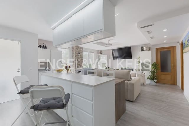 3 sovrum Lägenhet till salu i Benicalap, Valencia stad med pool garage - 475 000 € (Ref: 9897535)