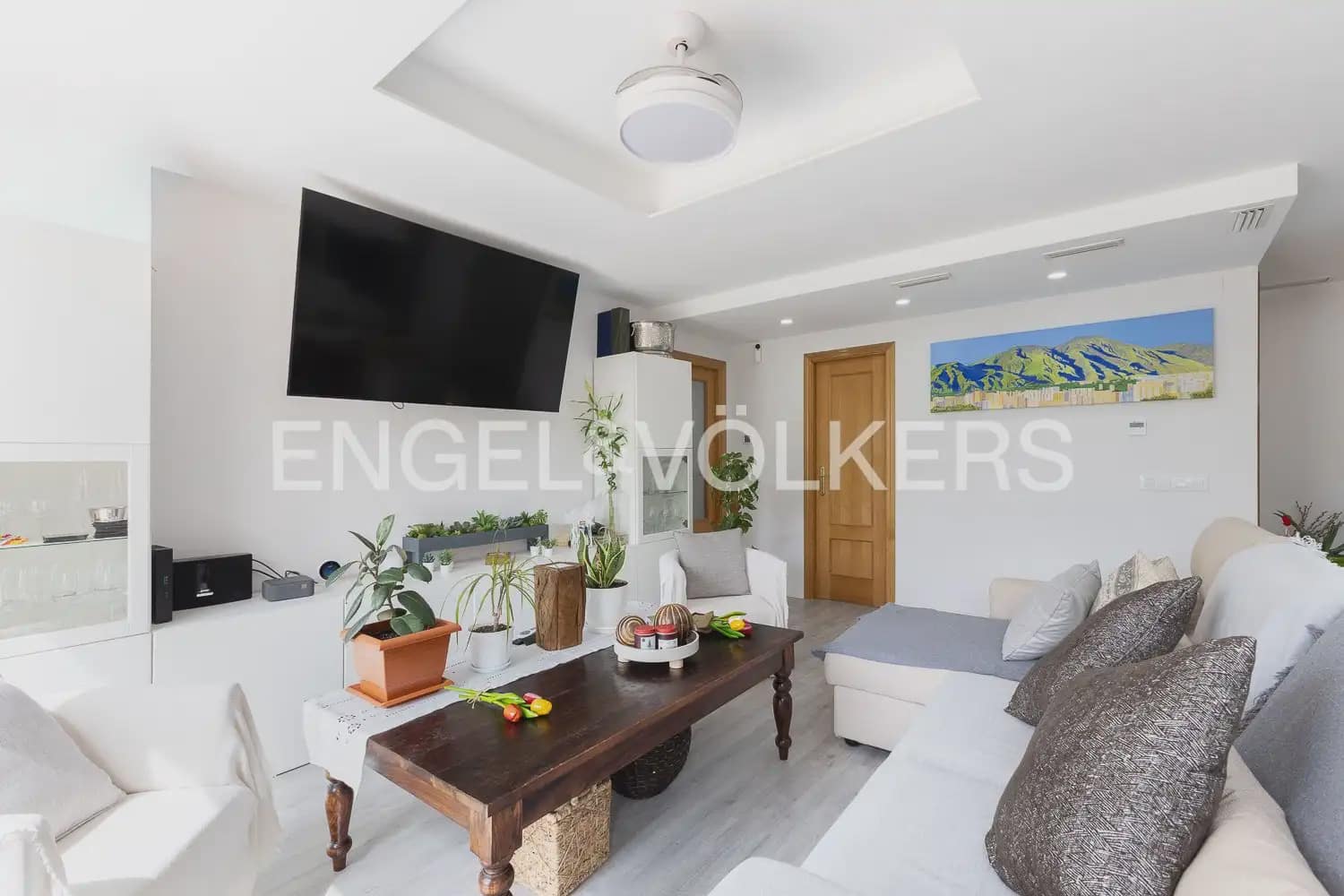 3 sovrum Lägenhet till salu i Valencia stad med pool garage - 475 000 € (Ref: 9897535)