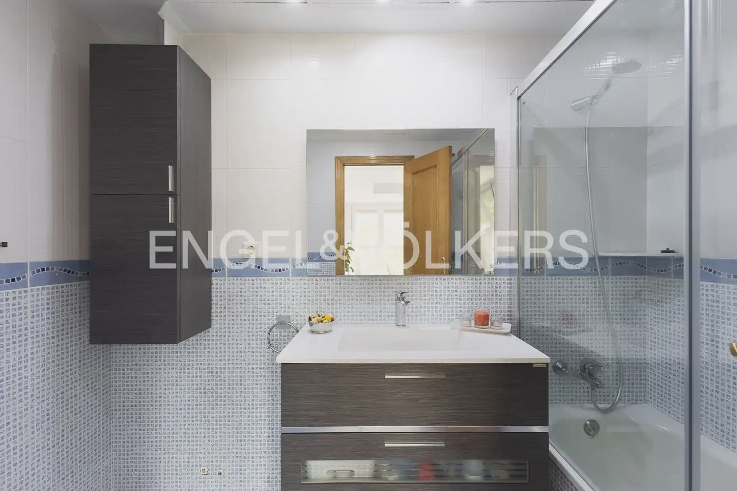3 sovrum Lägenhet till salu i Valencia stad med pool garage - 475 000 € (Ref: 9897535)