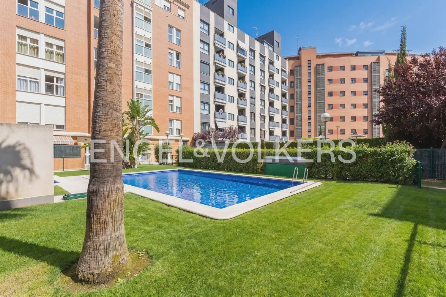 3 sovrum Lägenhet till salu i Valencia stad med pool garage - 475 000 € (Ref: 9897535)
