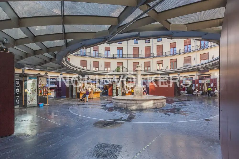 2 makuuhuone Asunto vuokrattavana paikassa Valencia kaupunki - 1 700 € (Ref: 9897540)
