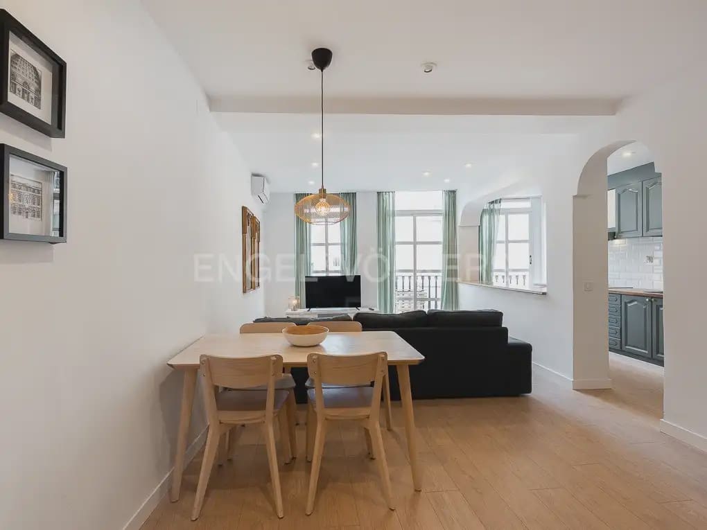 Appartement de 2 chambres à louer à Valence ville - 1 650 € (Ref: 9897541)