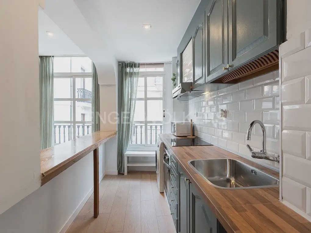 Appartement de 2 chambres à louer à Valence ville - 1 650 € (Ref: 9897541)