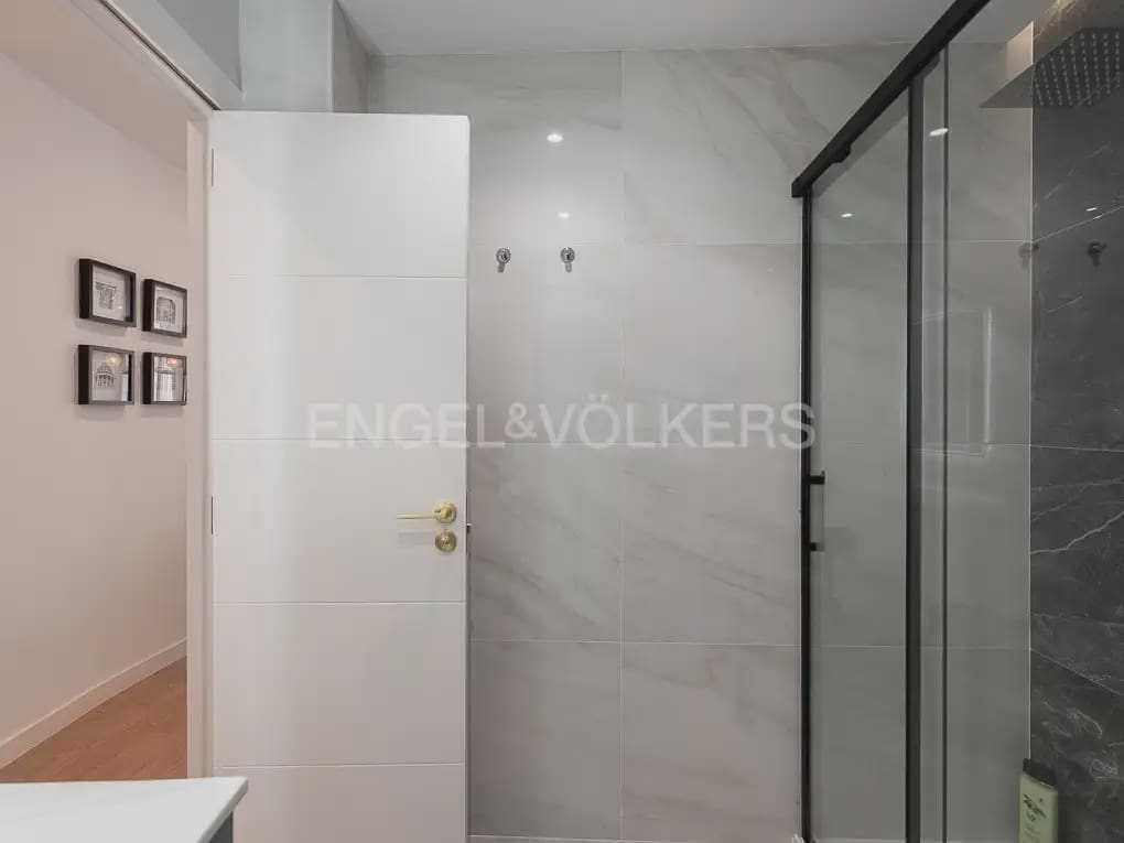 Appartement de 2 chambres à louer à Valence ville - 1 650 € (Ref: 9897541)