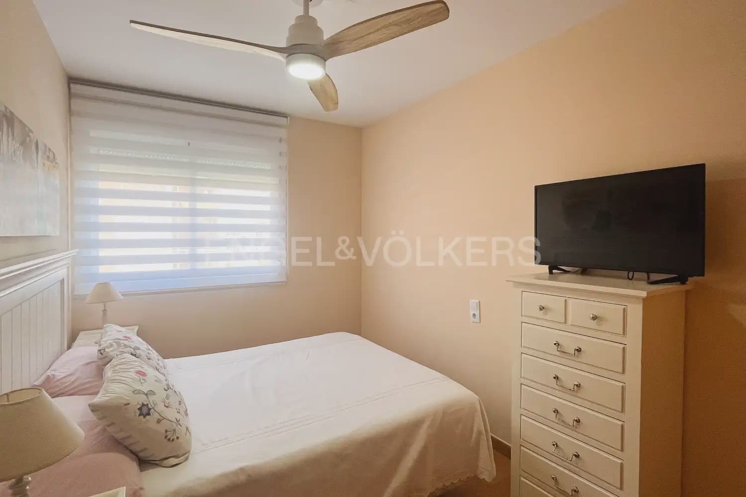 2 bedroom Flat for rent in Canet d'En Berenguer with pool garage - € 1,000 (Ref: 9897542)