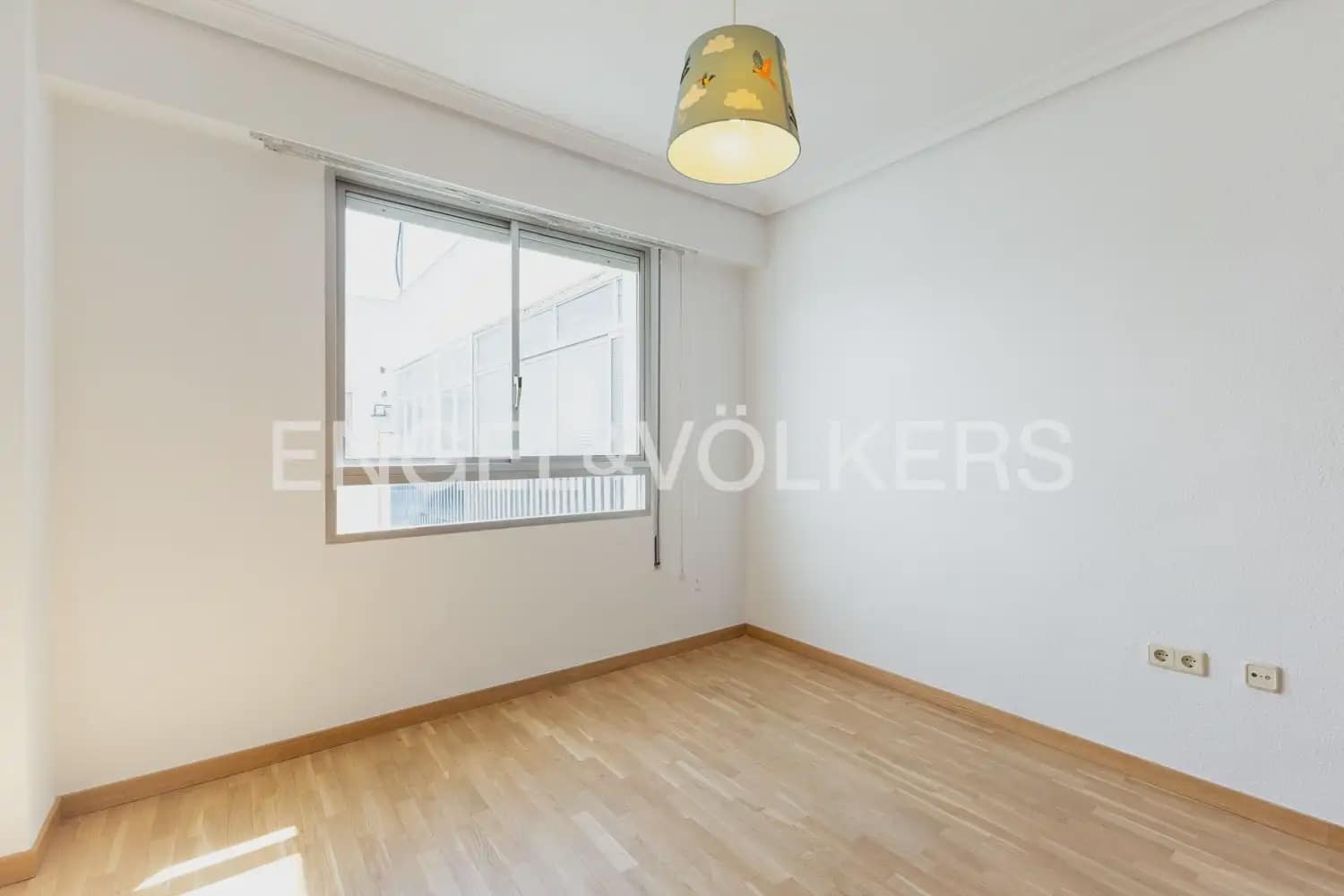 3 sypialnia Mieszkanie do wynajęcia w Miasto Walencja - 2 100 € (Ref: 9897544)