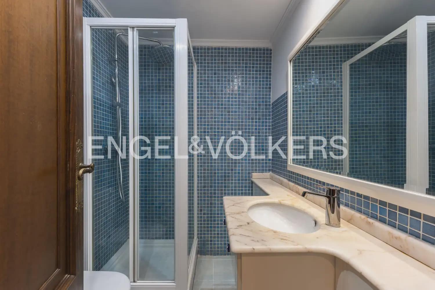 3 sypialnia Mieszkanie do wynajęcia w Miasto Walencja - 2 100 € (Ref: 9897544)