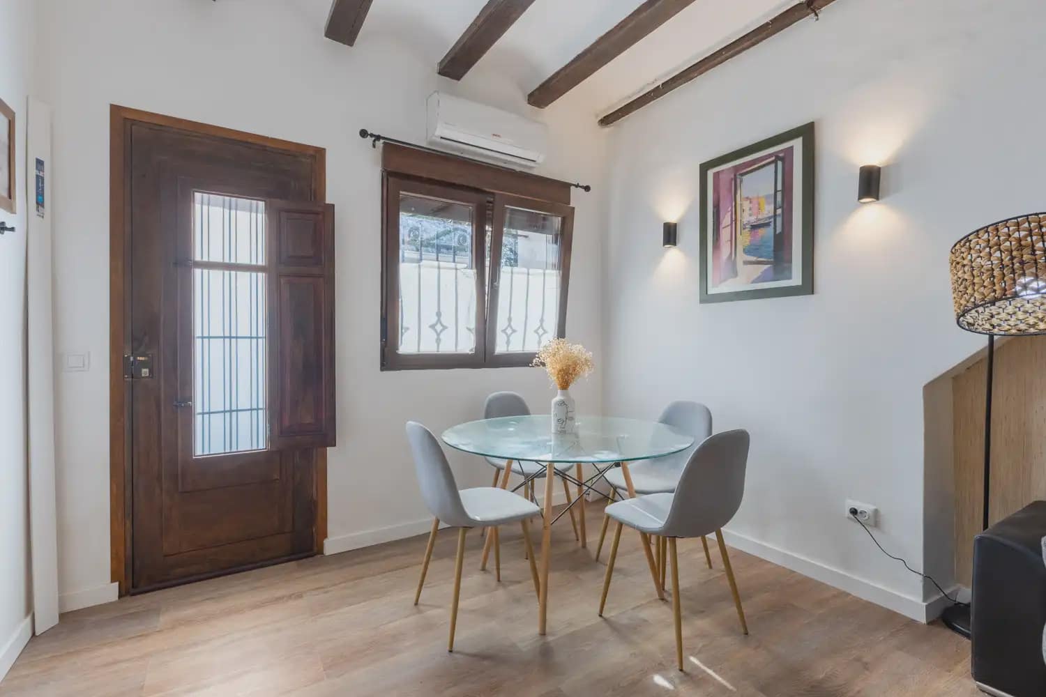 1 bedroom Flat for rent in Valencia city - € 1,300 (Ref: 9897545)