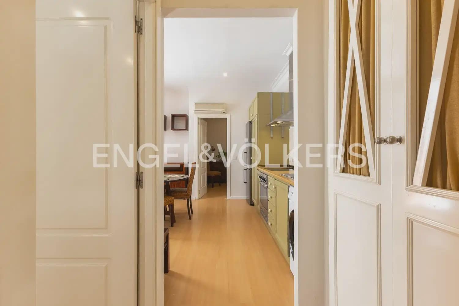 2 camera da letto Appartamento da affittare in Valencia citta - 1.400 € (Rif: 9897551)