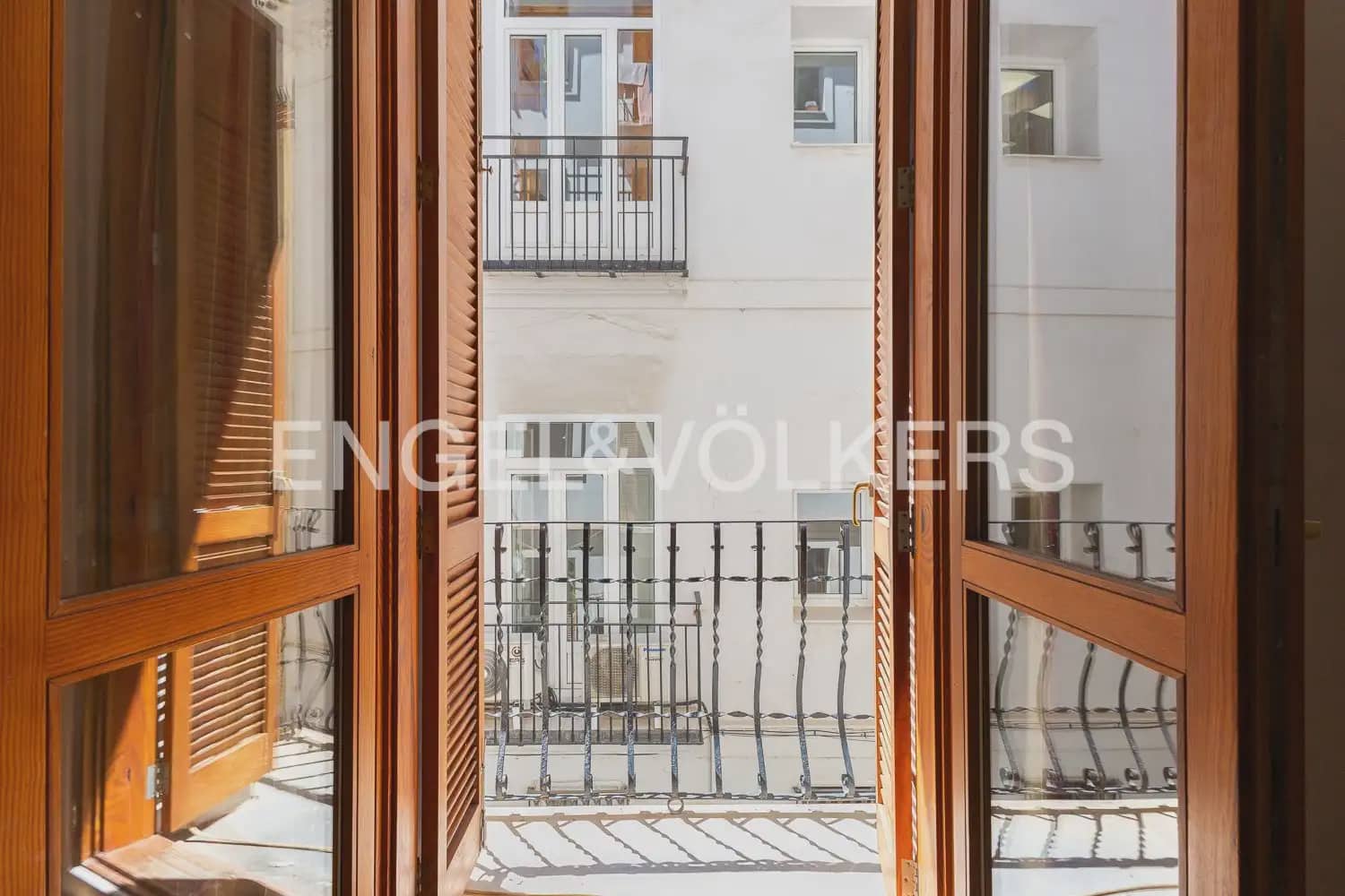 2 camera da letto Appartamento da affittare in Valencia citta - 1.400 € (Rif: 9897551)