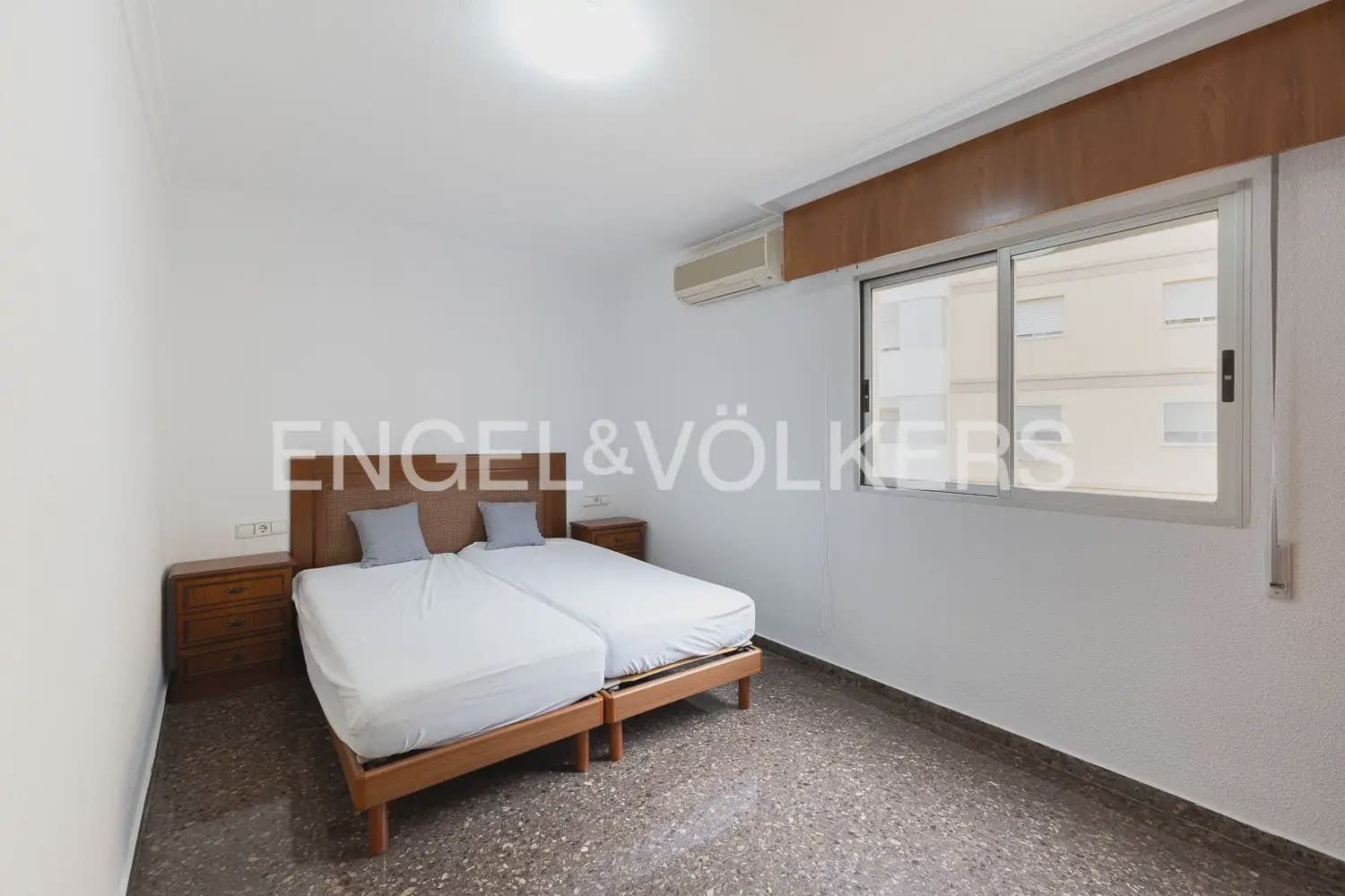 3 sypialnia Mieszkanie do wynajęcia w Miasto Walencja z garażem - 1 500 € (Ref: 9897552)
